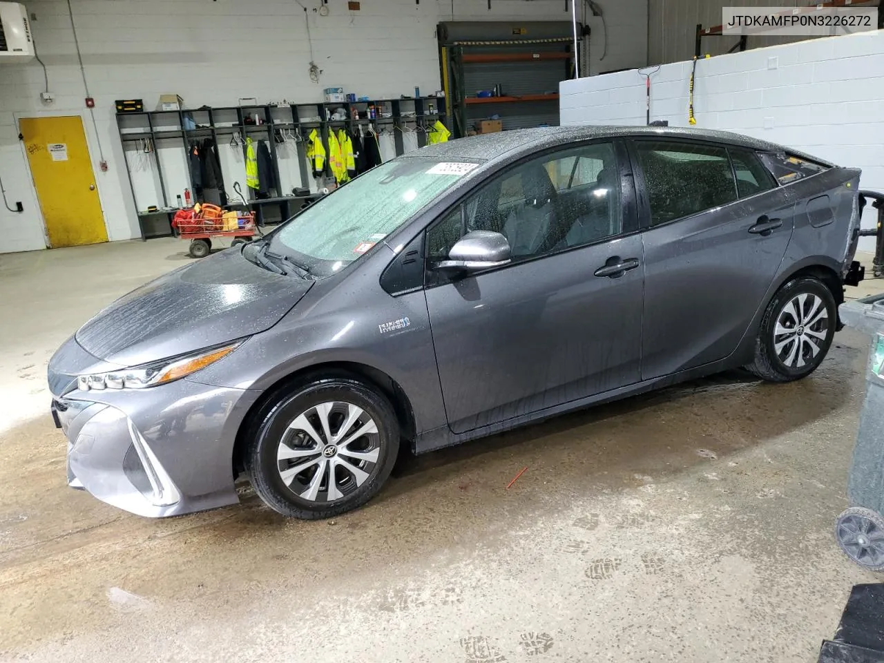 2022 Toyota Prius Prime Le VIN: JTDKAMFP0N3226272 Lot: 73575924