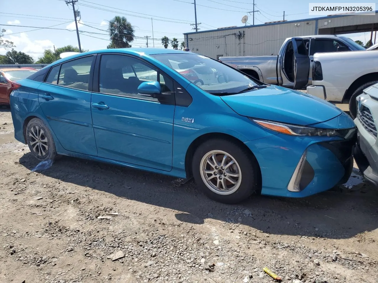 2022 Toyota Prius Prime Le VIN: JTDKAMFP1N3205396 Lot: 73643564