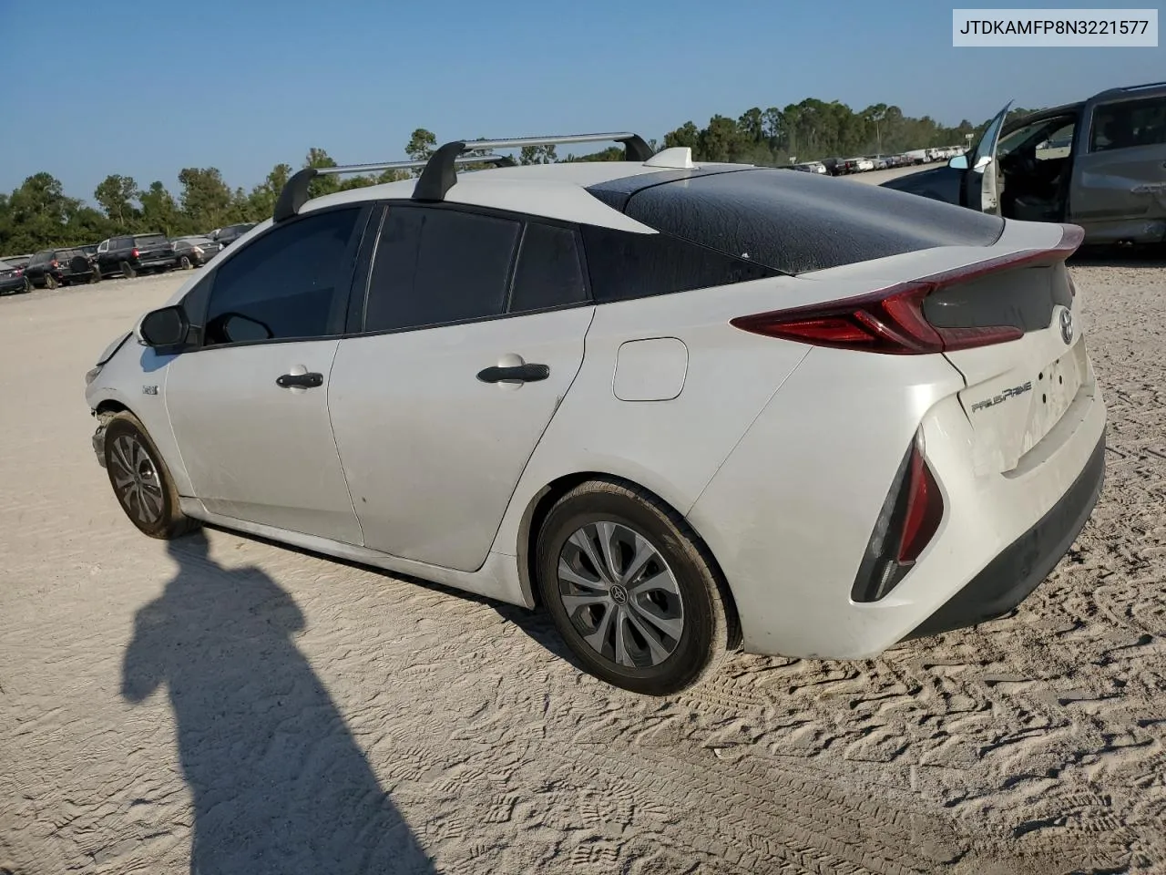 JTDKAMFP8N3221577 2022 Toyota Prius Prime Le