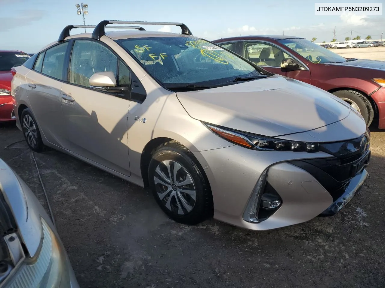 2022 Toyota Prius Prime Le VIN: JTDKAMFP5N3209273 Lot: 77129214