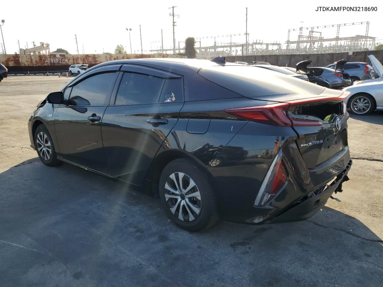 2022 Toyota Prius Prime Le VIN: JTDKAMFP0N3218690 Lot: 81522124