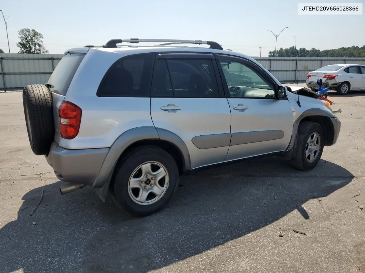 2005 Toyota Rav4 VIN: JTEHD20V656028366 Lot: 69767384