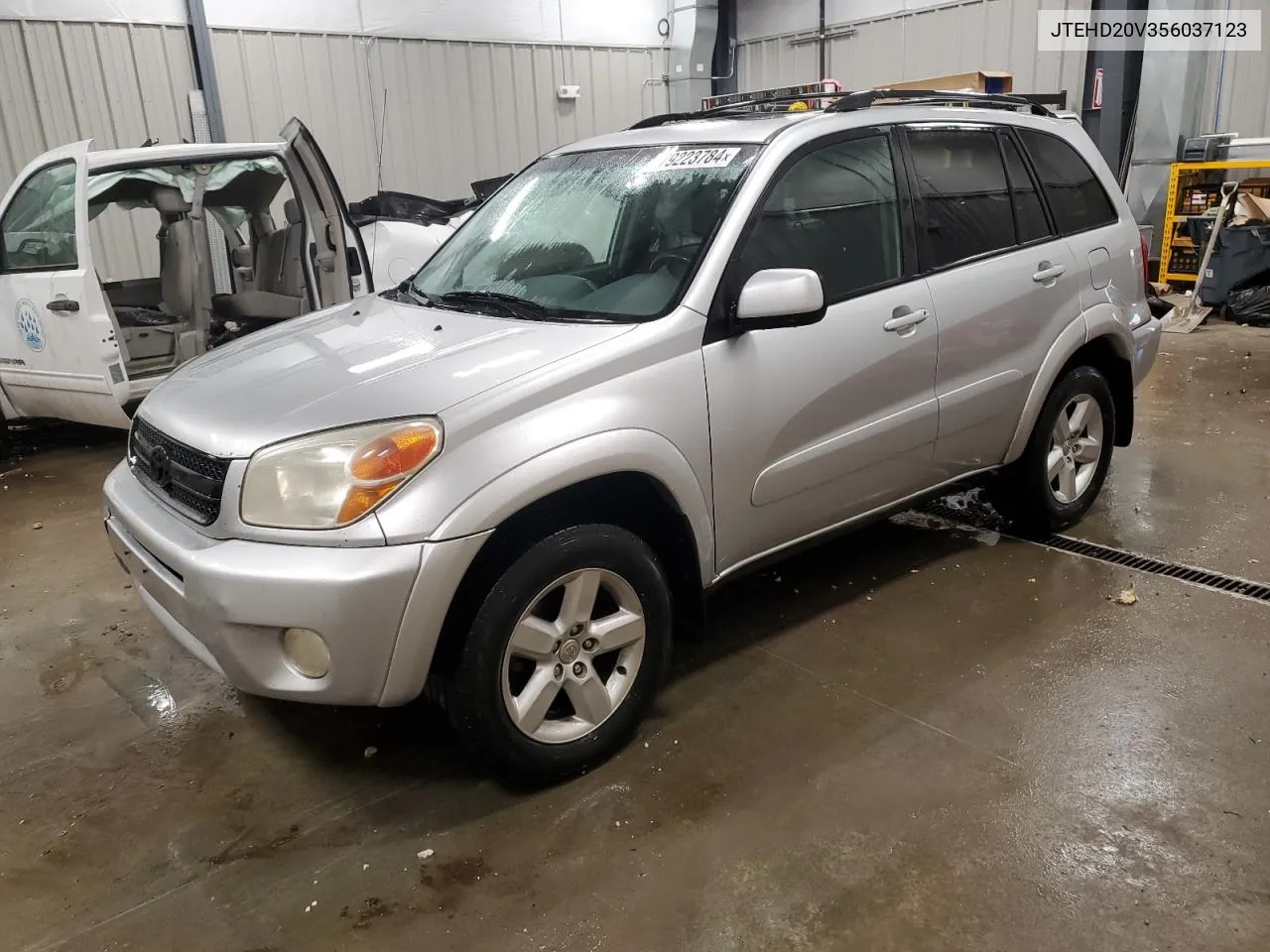 2005 Toyota Rav4 VIN: JTEHD20V356037123 Lot: 79223784