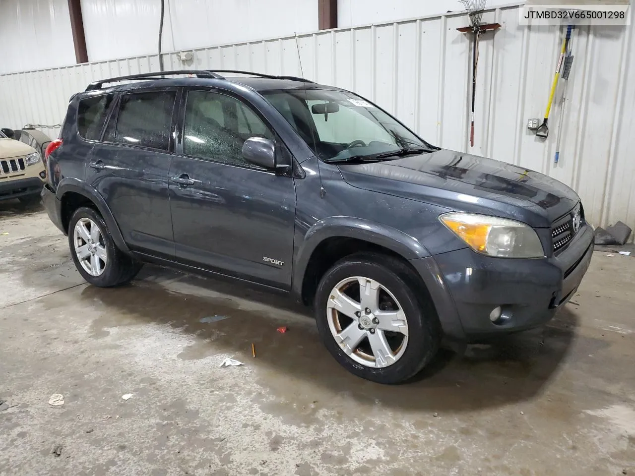 JTMBD32V665001298 2006 Toyota Rav4 Sport