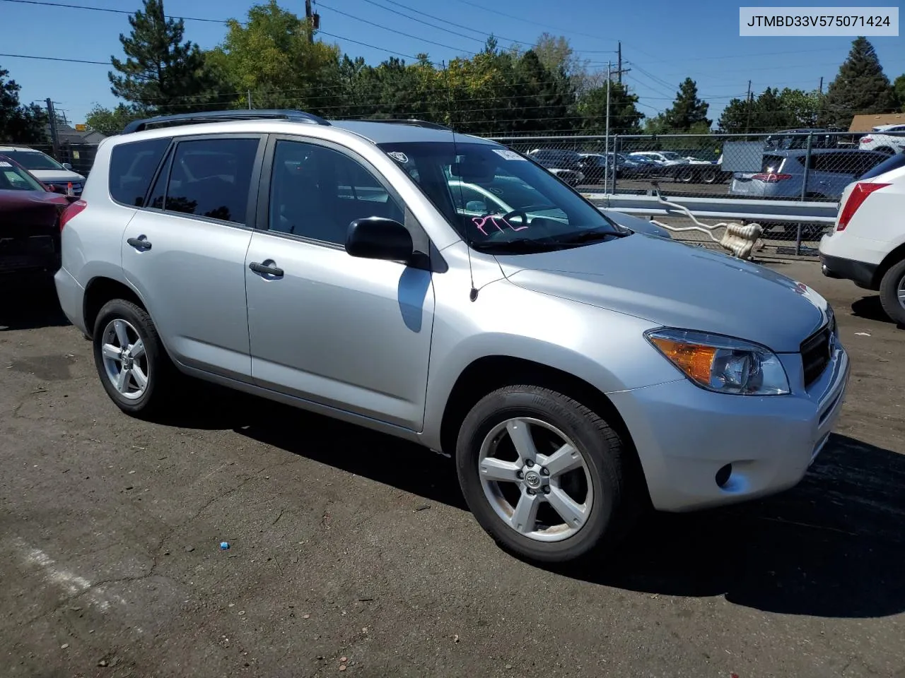 2007 Toyota Rav4 VIN: JTMBD33V575071424 Lot: 70427414