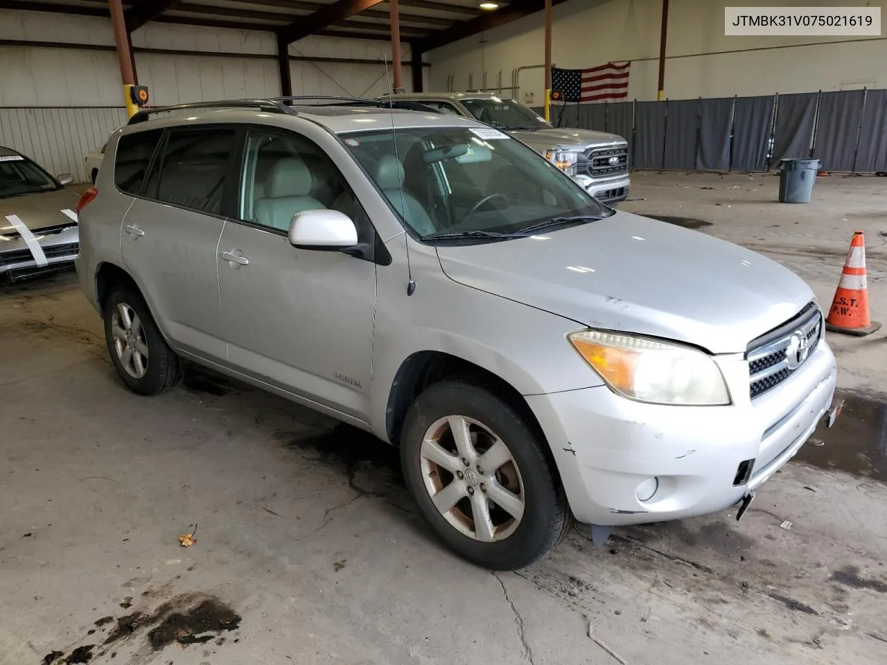 2007 Toyota Rav4 Limited VIN: JTMBK31V075021619 Lot: 70609584