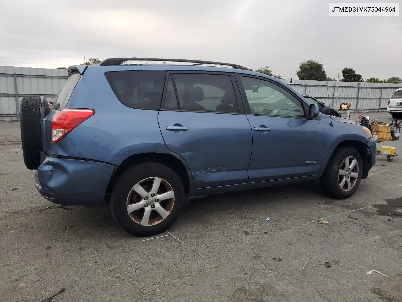 2007 Toyota Rav4 Limited VIN: JTMZD31VX75044964 Lot: 71133904