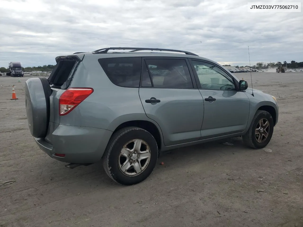 2007 Toyota Rav4 VIN: JTMZD33V775062710 Lot: 72207894