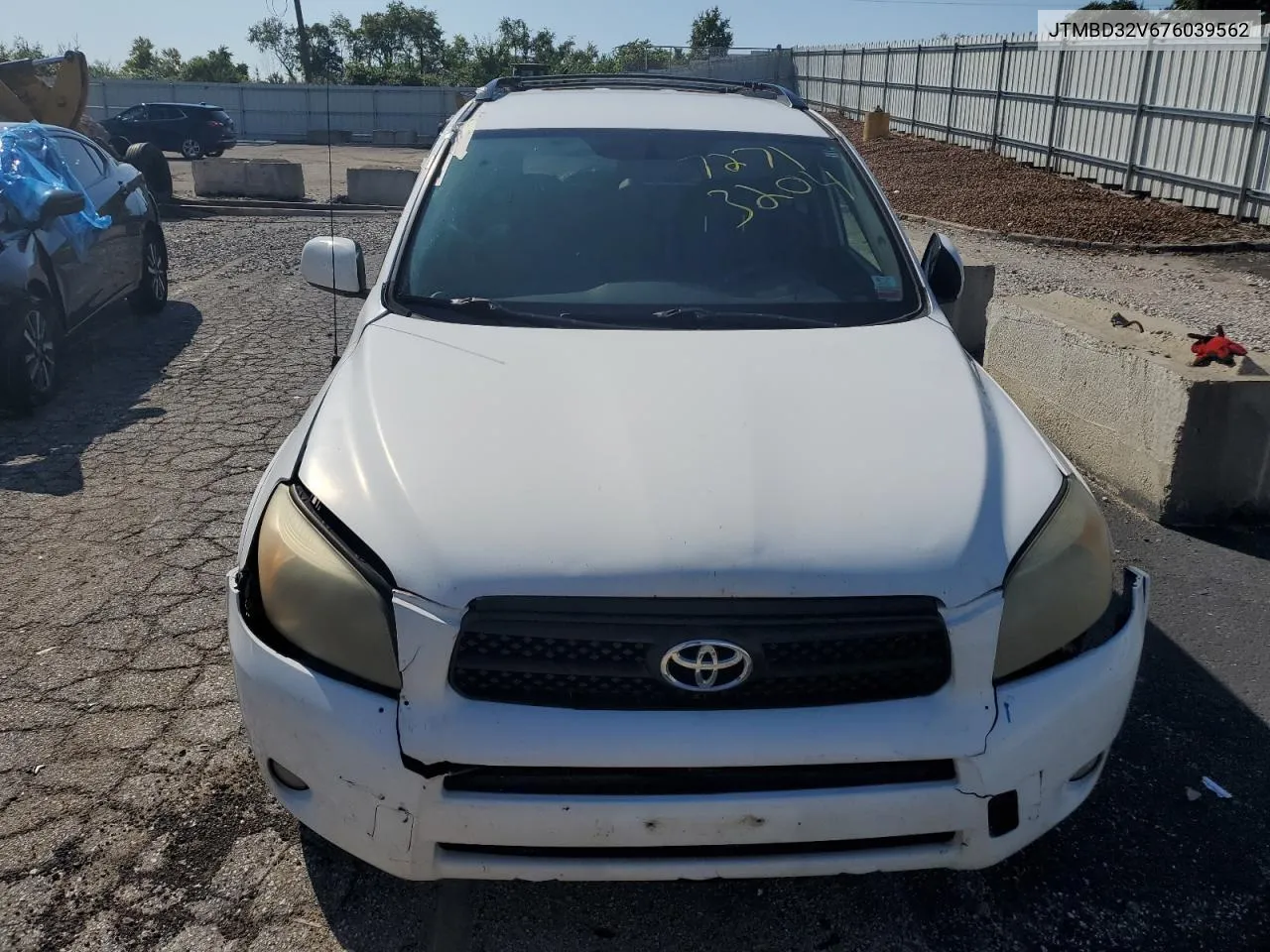 2007 Toyota Rav4 Sport VIN: JTMBD32V676039562 Lot: 72713204