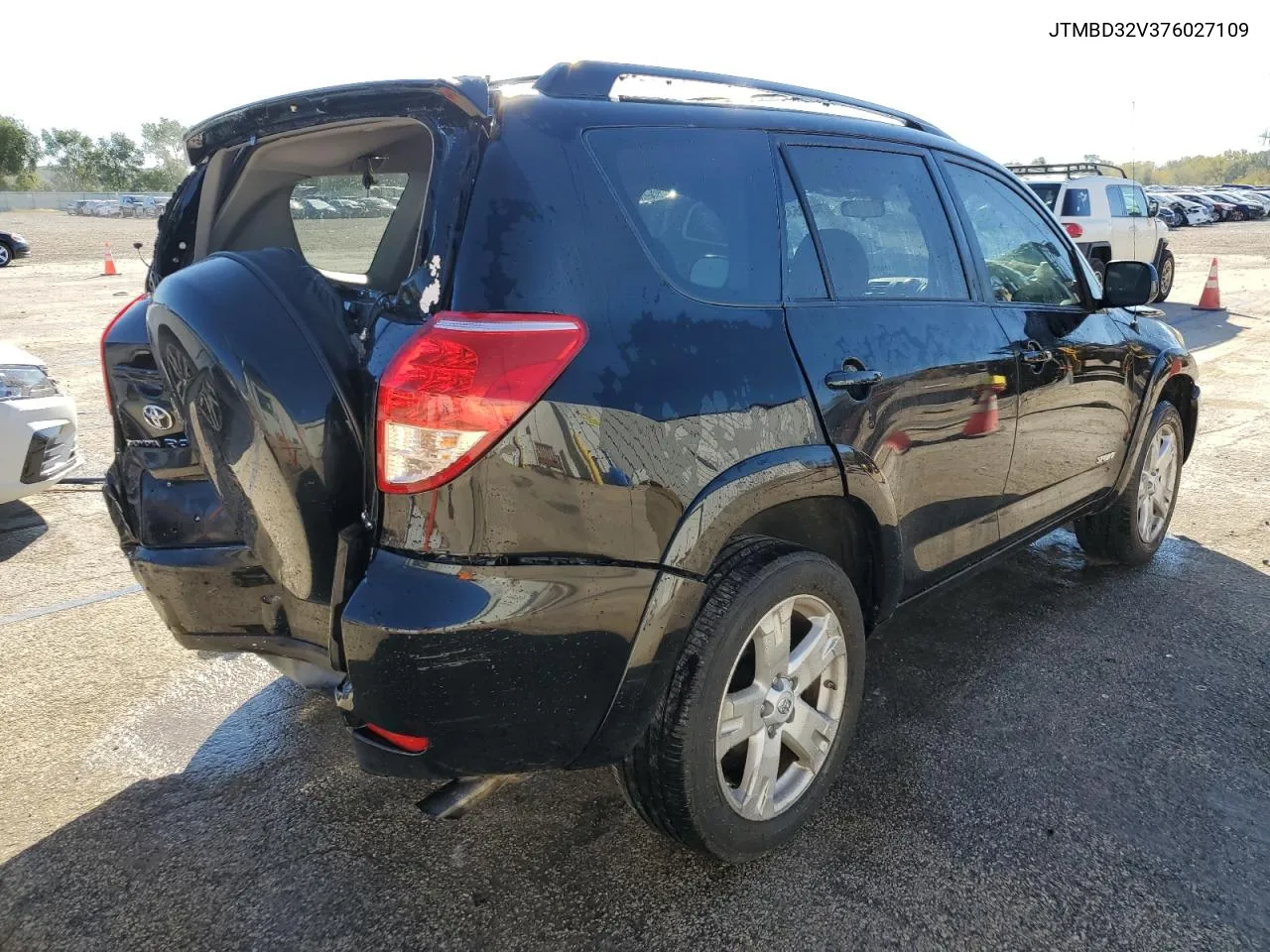 2007 Toyota Rav4 Sport VIN: JTMBD32V376027109 Lot: 74895334