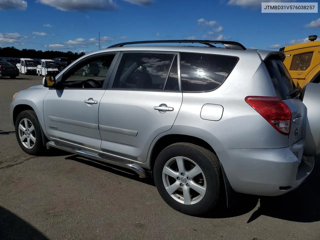 2007 Toyota Rav4 Limited VIN: JTMBD31V576038257 Lot: 75310174