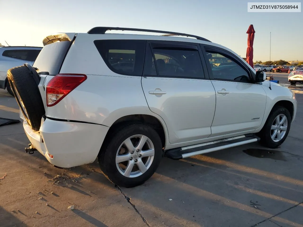 2007 Toyota Rav4 Limited VIN: JTMZD31V875058944 Lot: 81180574