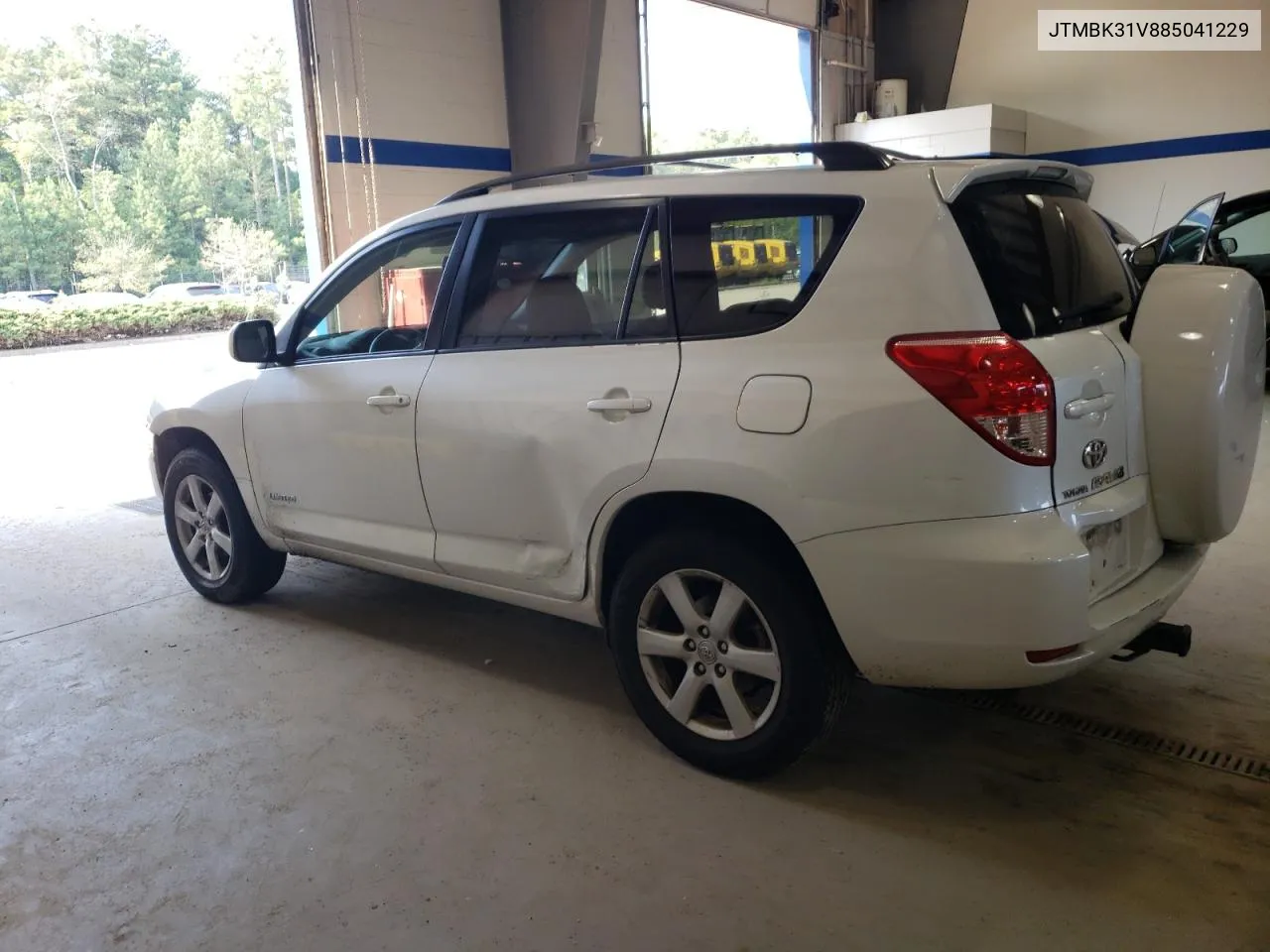 2008 Toyota Rav4 Limited VIN: JTMBK31V885041229 Lot: 64621304