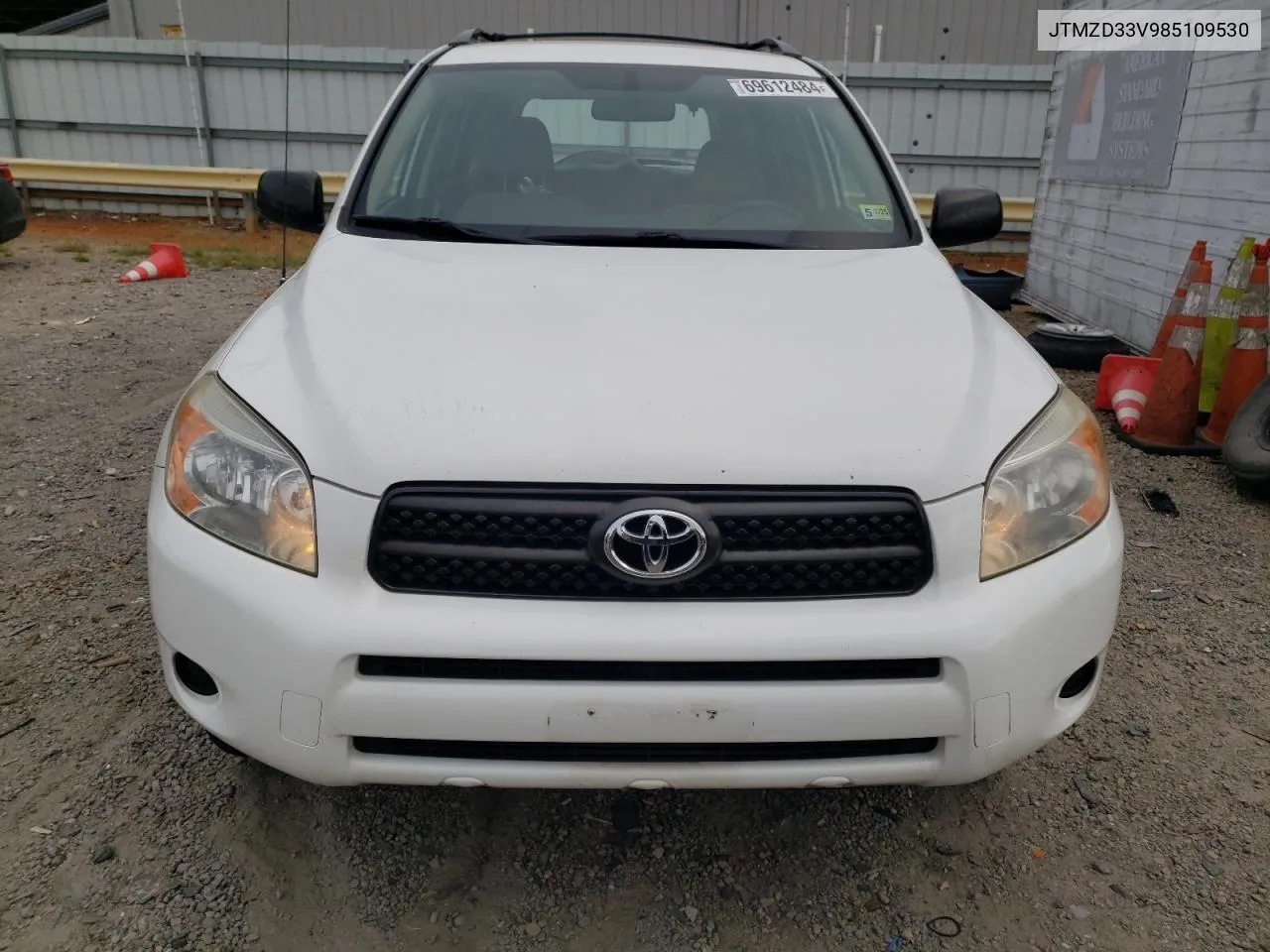 2008 Toyota Rav4 VIN: JTMZD33V985109530 Lot: 69612484