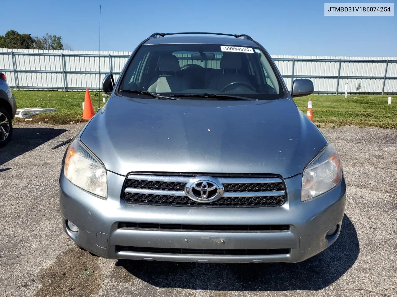 2008 Toyota Rav4 Limited VIN: JTMBD31V186074254 Lot: 69654634