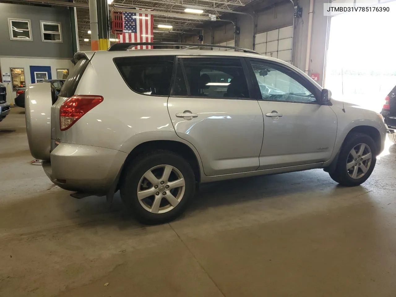 2008 Toyota Rav4 Limited VIN: JTMBD31V785176390 Lot: 76783494