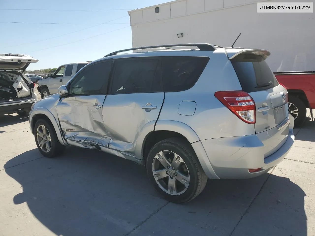 2009 Toyota Rav4 Sport VIN: JTMBK32V795076229 Lot: 69057264