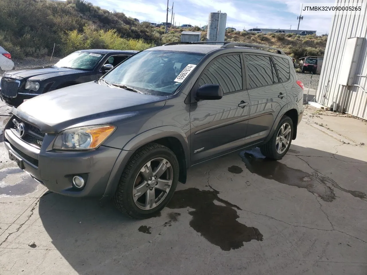 2009 Toyota Rav4 Sport VIN: JTMBK32V09D005265 Lot: 69867874