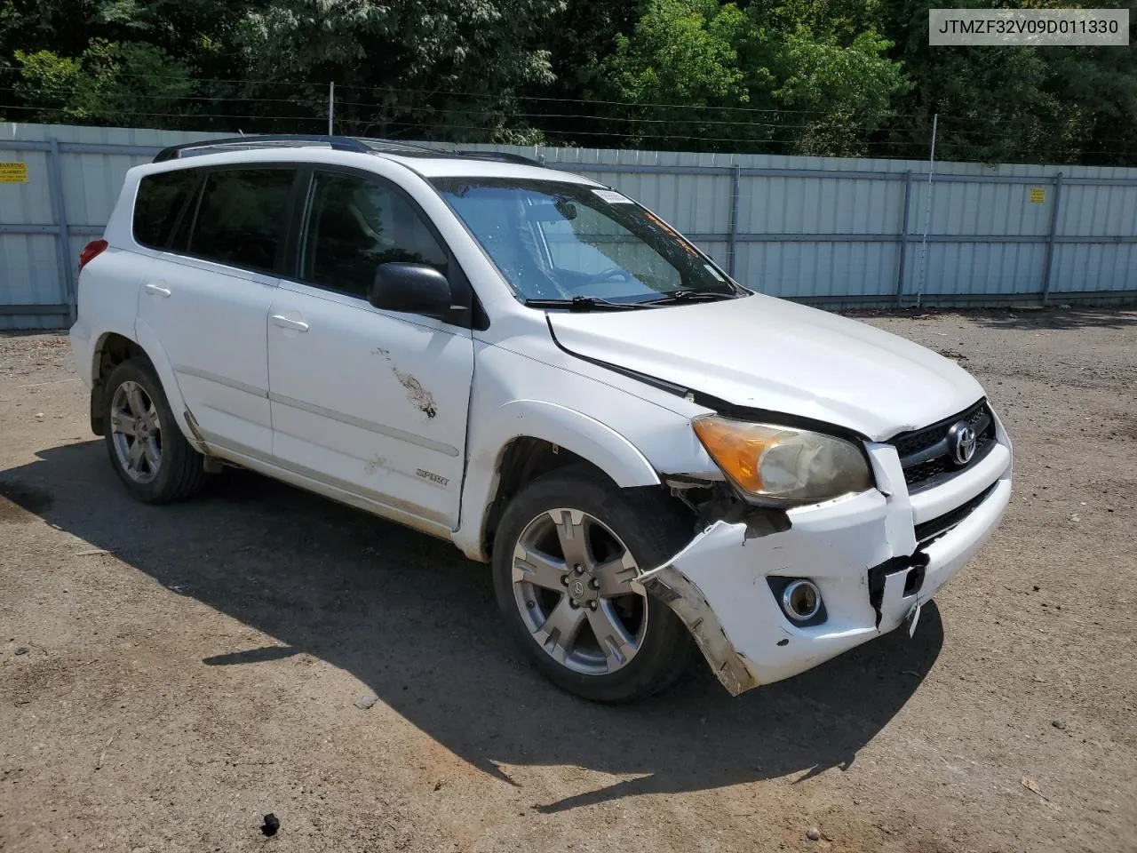 2009 Toyota Rav4 Sport VIN: JTMZF32V09D011330 Lot: 69939854