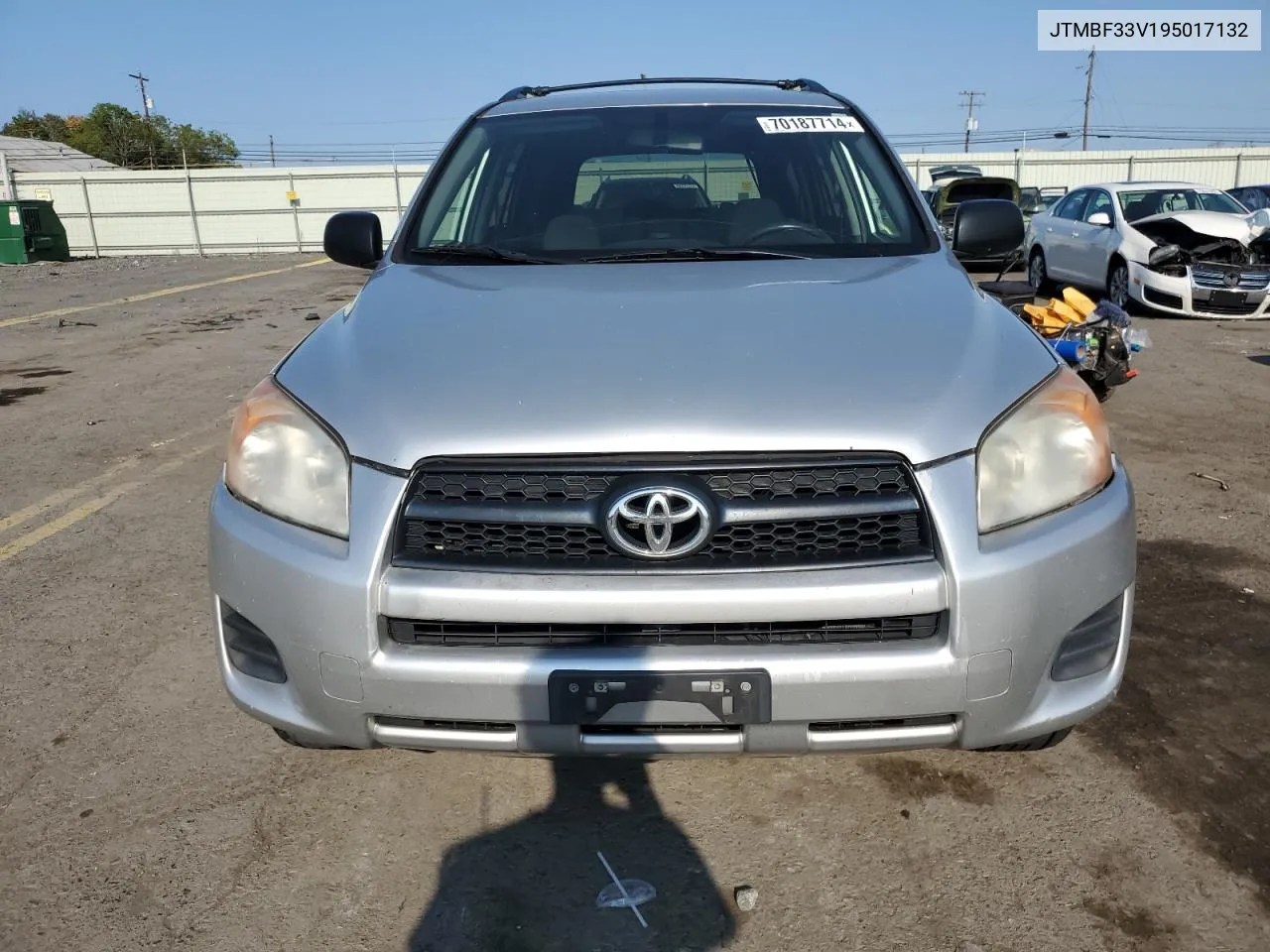 JTMBF33V195017132 2009 Toyota Rav4