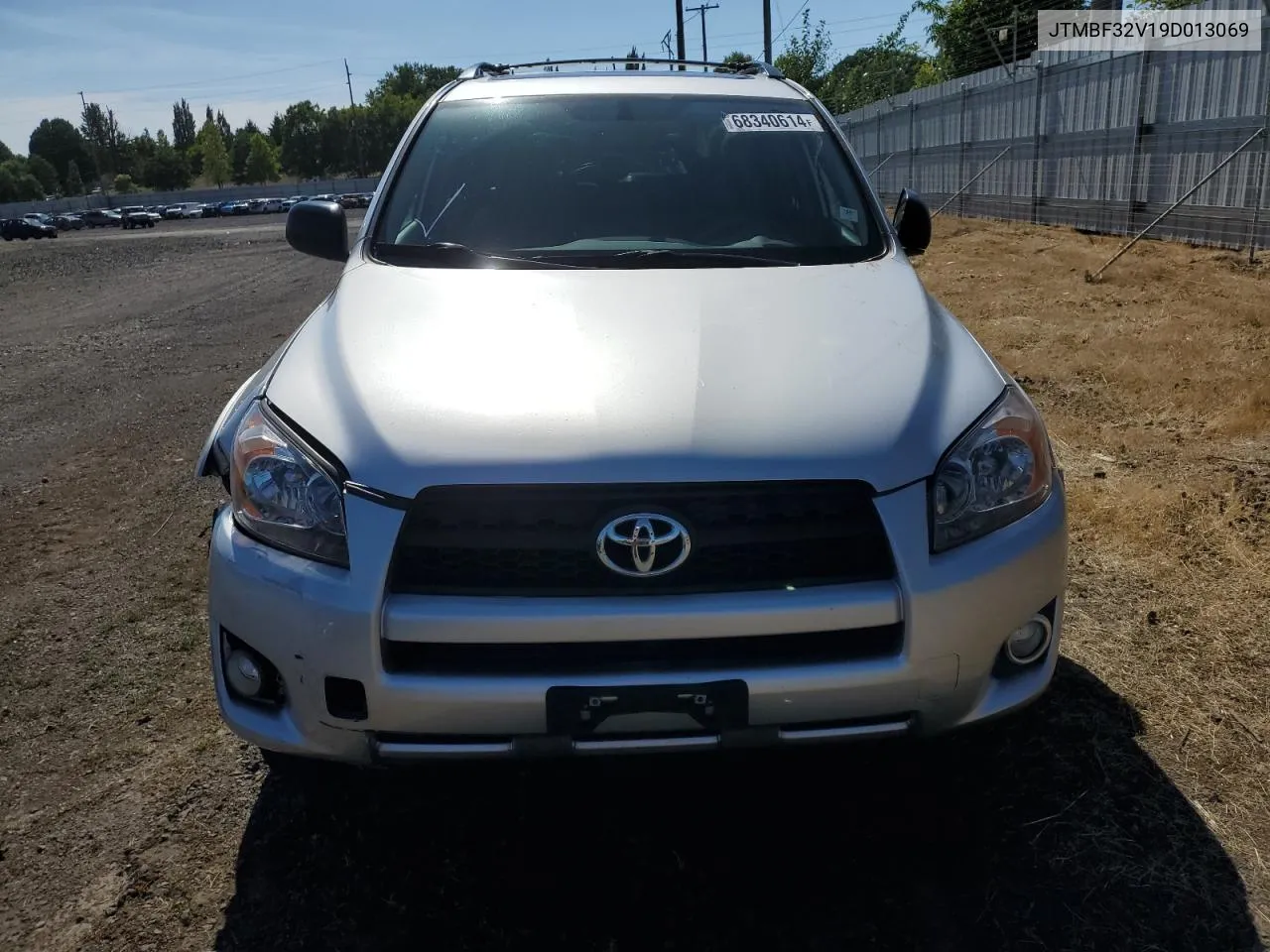 2009 Toyota Rav4 Sport VIN: JTMBF32V19D013069 Lot: 71309754