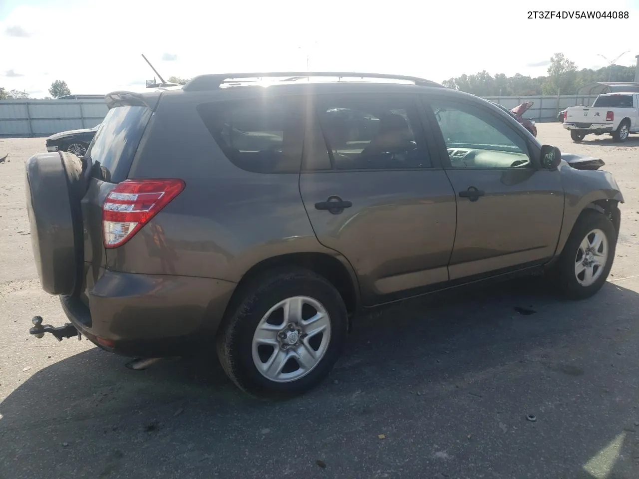 2T3ZF4DV5AW044088 2010 Toyota Rav4