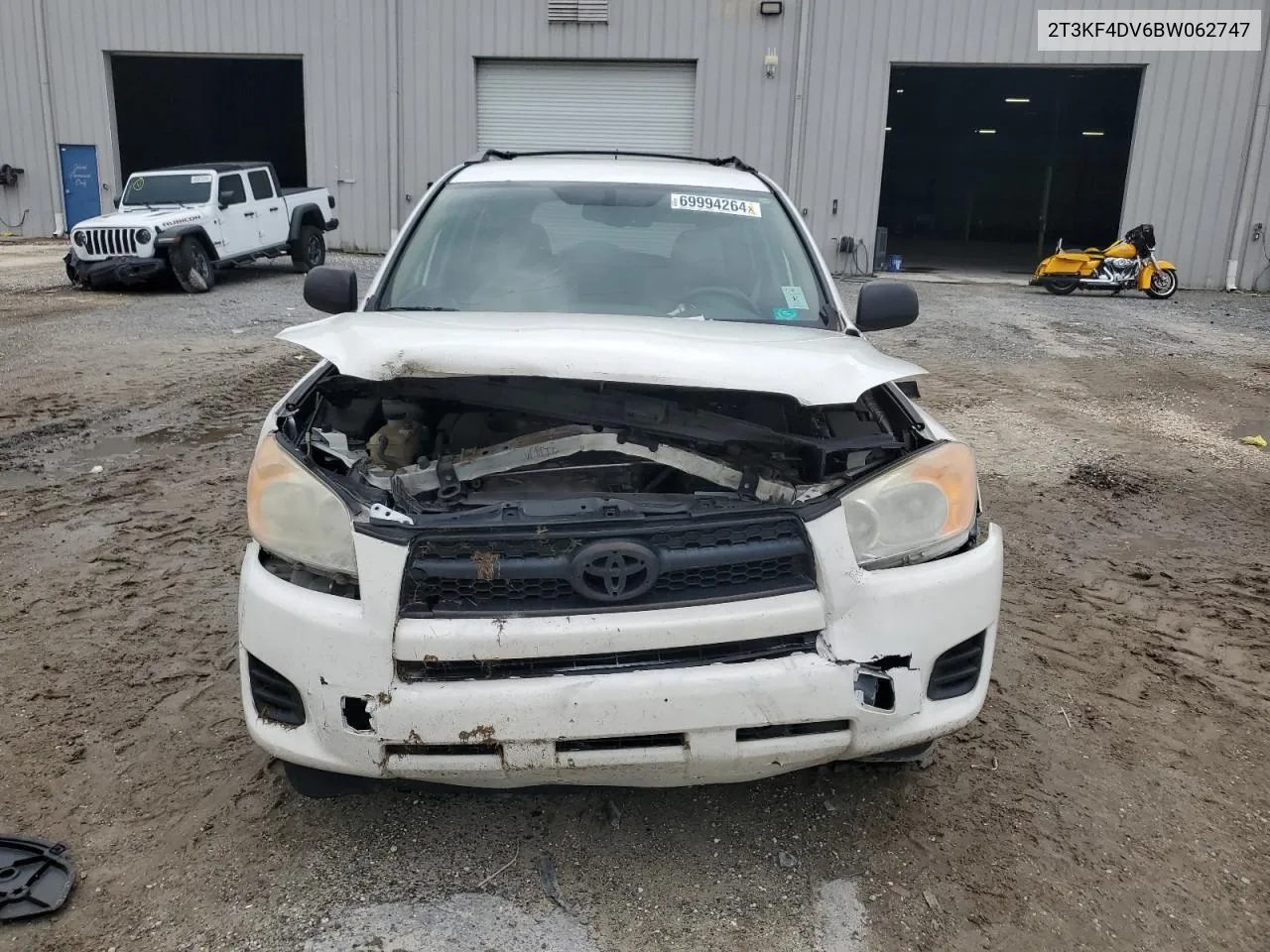 2T3KF4DV6BW062747 2011 Toyota Rav4