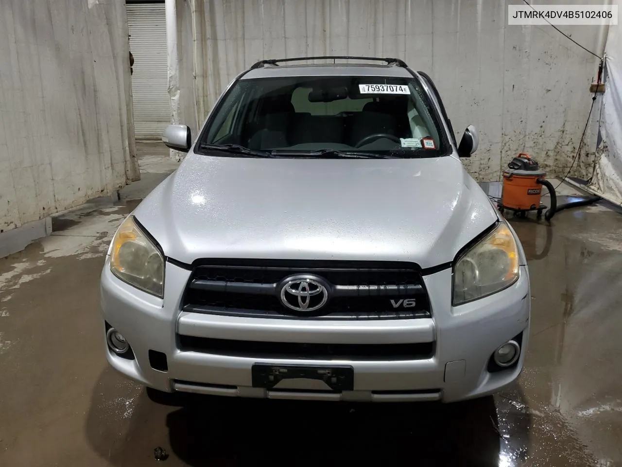 2011 Toyota Rav4 Sport VIN: JTMRK4DV4B5102406 Lot: 75937074