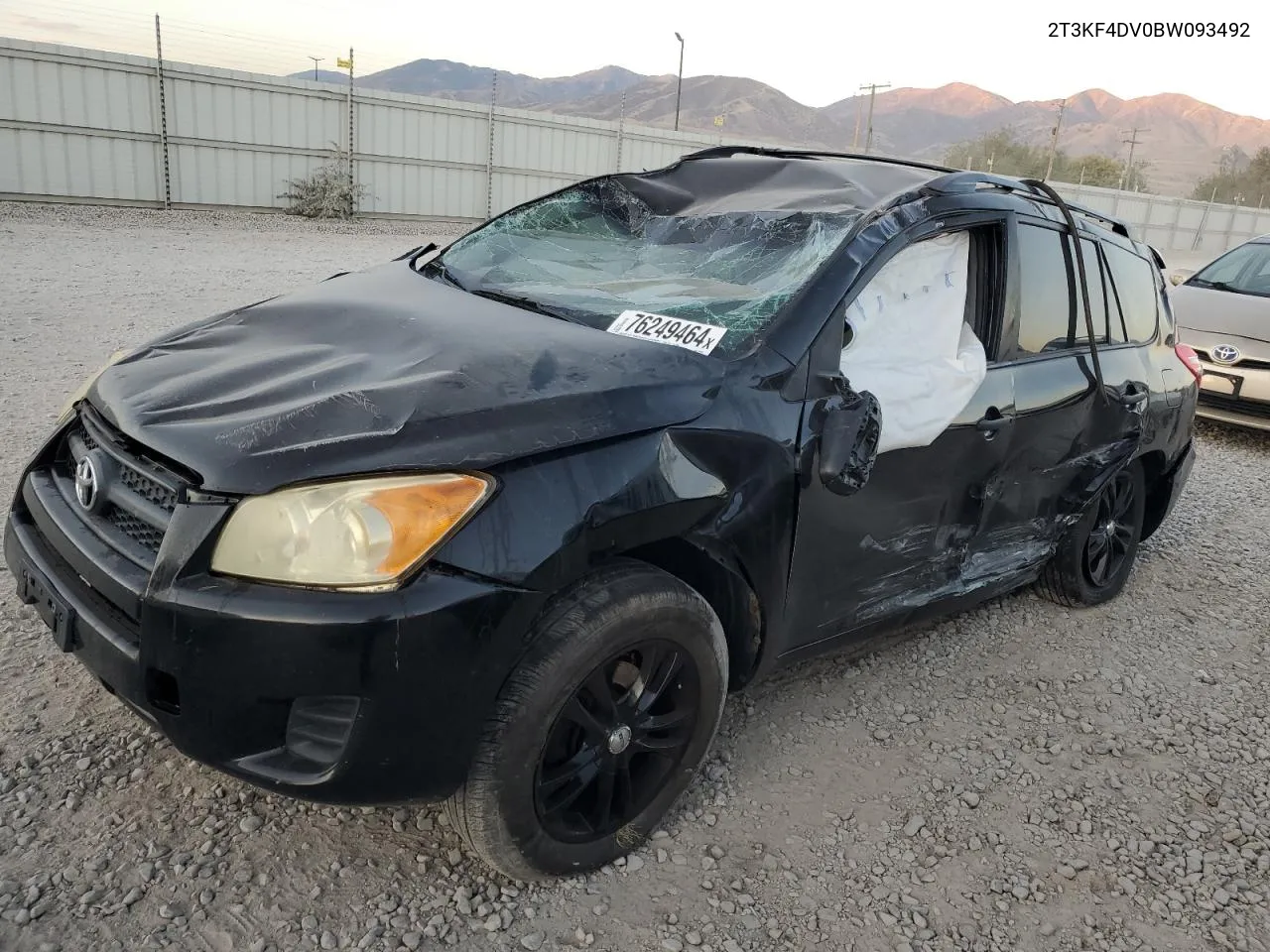 2011 Toyota Rav4 VIN: 2T3KF4DV0BW093492 Lot: 76249464