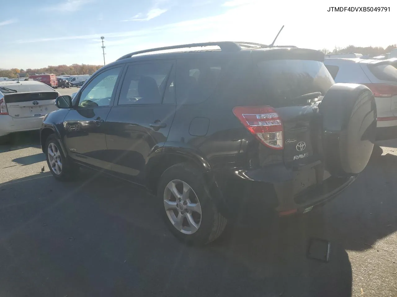 2011 Toyota Rav4 Limited VIN: JTMDF4DVXB5049791 Lot: 77117274