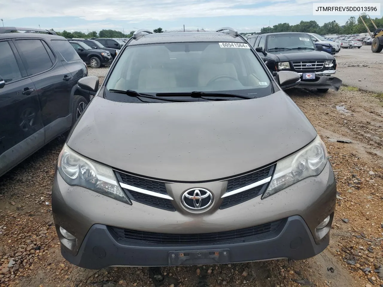 JTMRFREV5DD013596 2013 Toyota Rav4 Xle