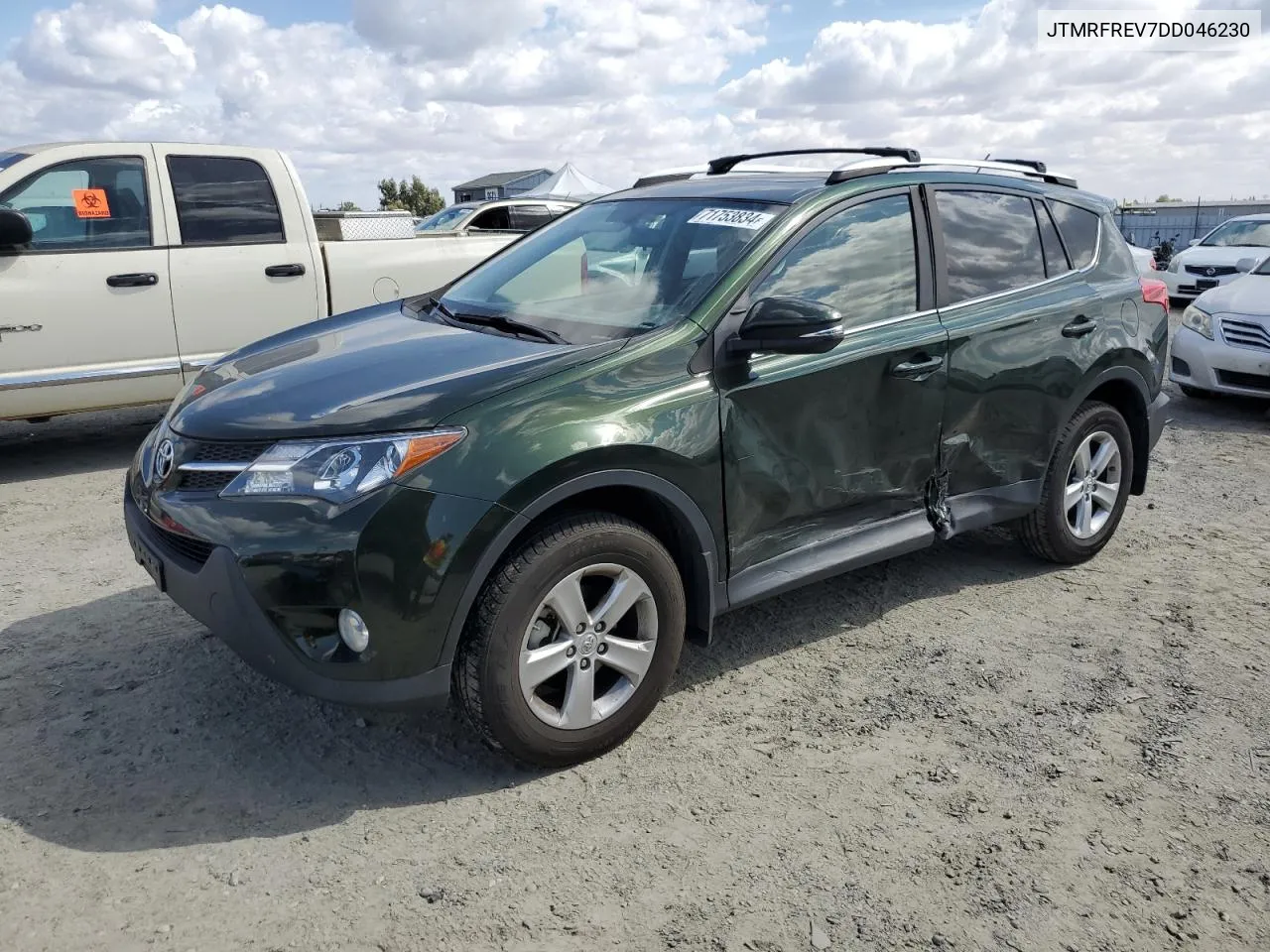 JTMRFREV7DD046230 2013 Toyota Rav4 Xle