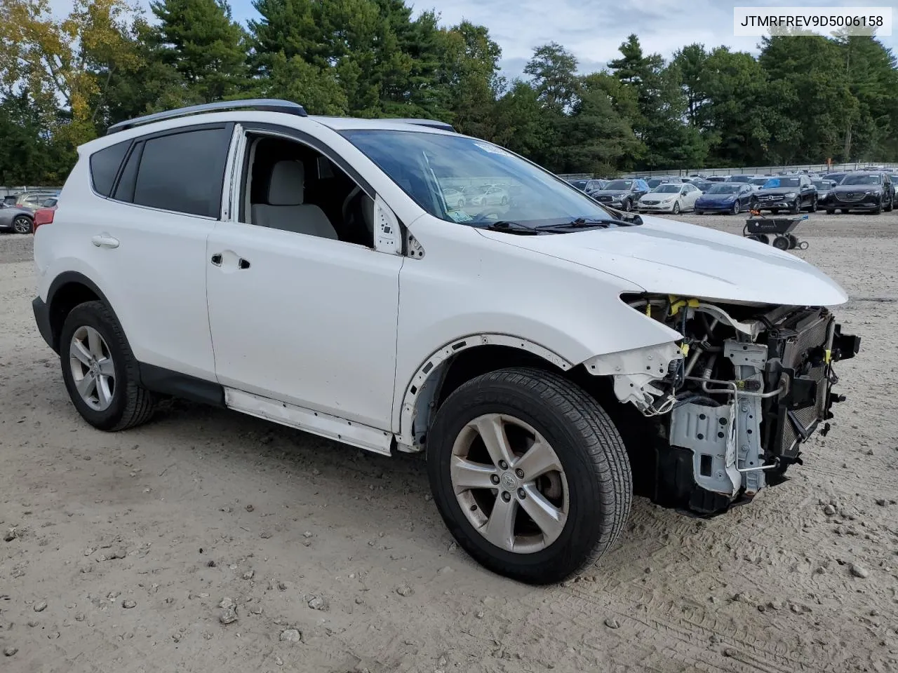 JTMRFREV9D5006158 2013 Toyota Rav4 Xle