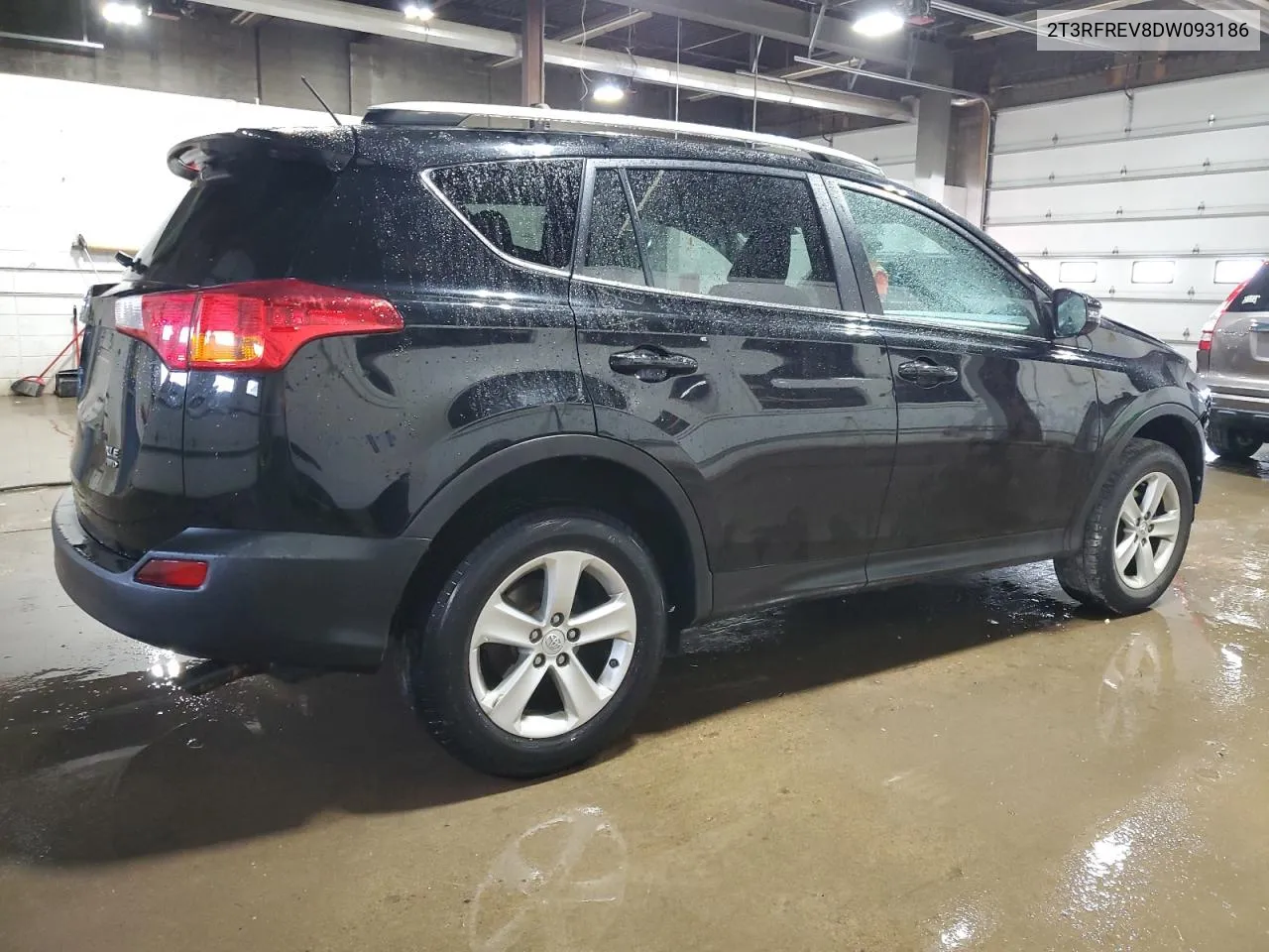 2013 Toyota Rav4 Xle VIN: 2T3RFREV8DW093186 Lot: 72796794