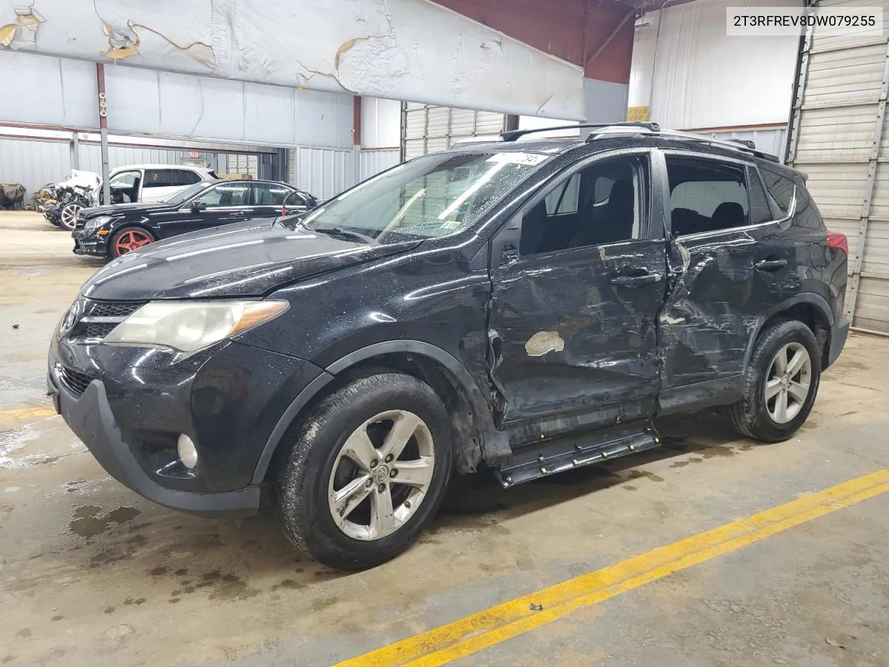 2T3RFREV8DW079255 2013 Toyota Rav4 Xle