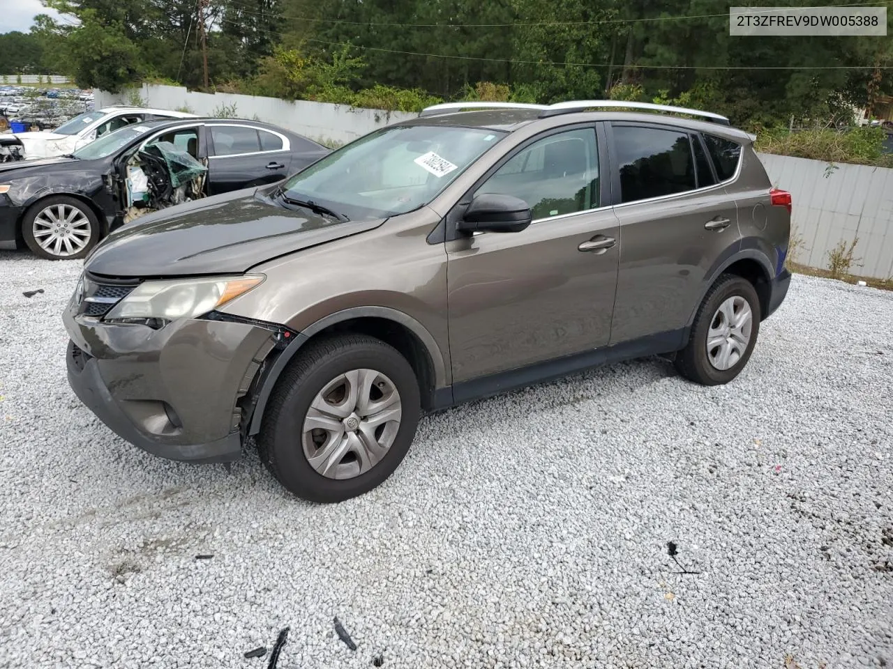 2T3ZFREV9DW005388 2013 Toyota Rav4 Le