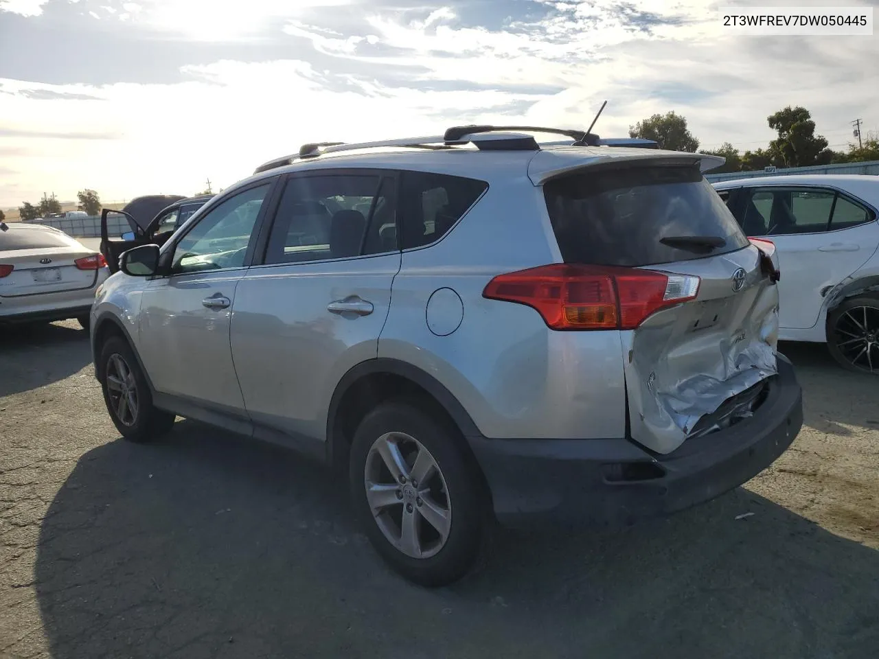 2013 Toyota Rav4 Xle VIN: 2T3WFREV7DW050445 Lot: 75317134