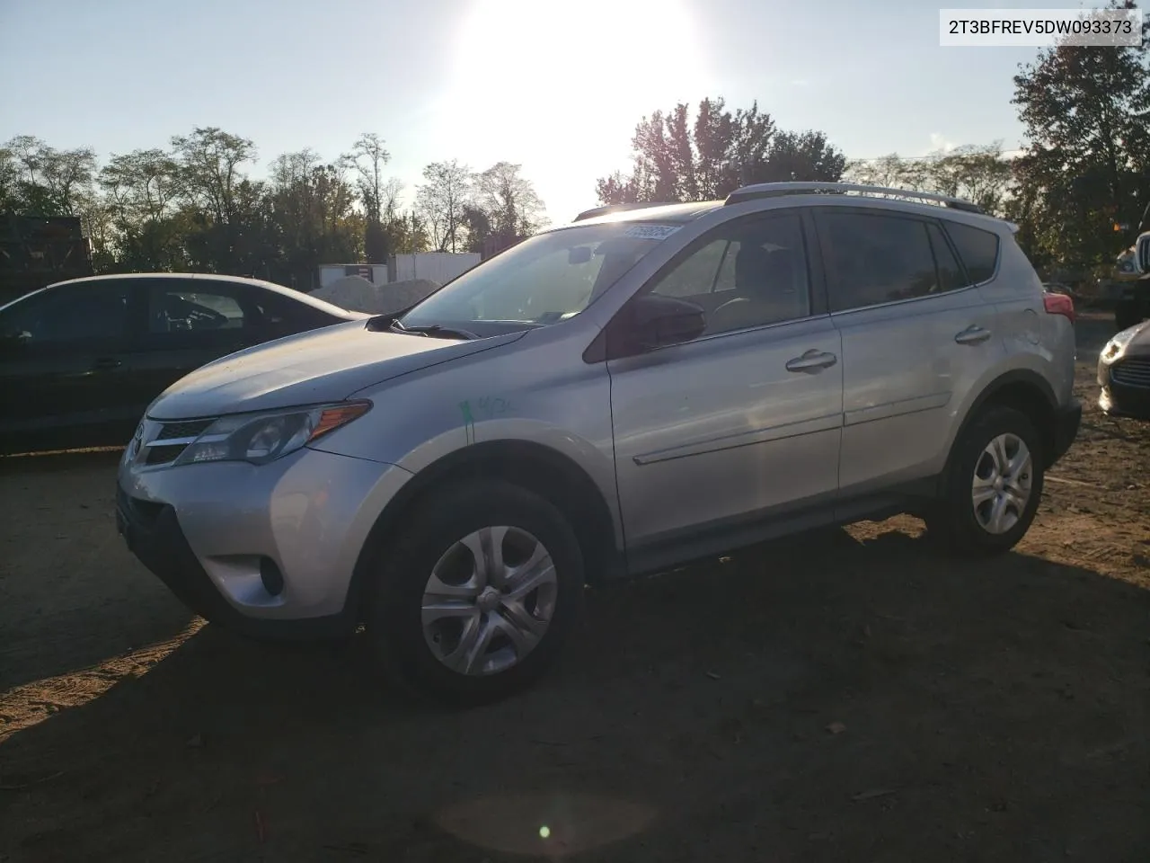 2T3BFREV5DW093373 2013 Toyota Rav4 Le