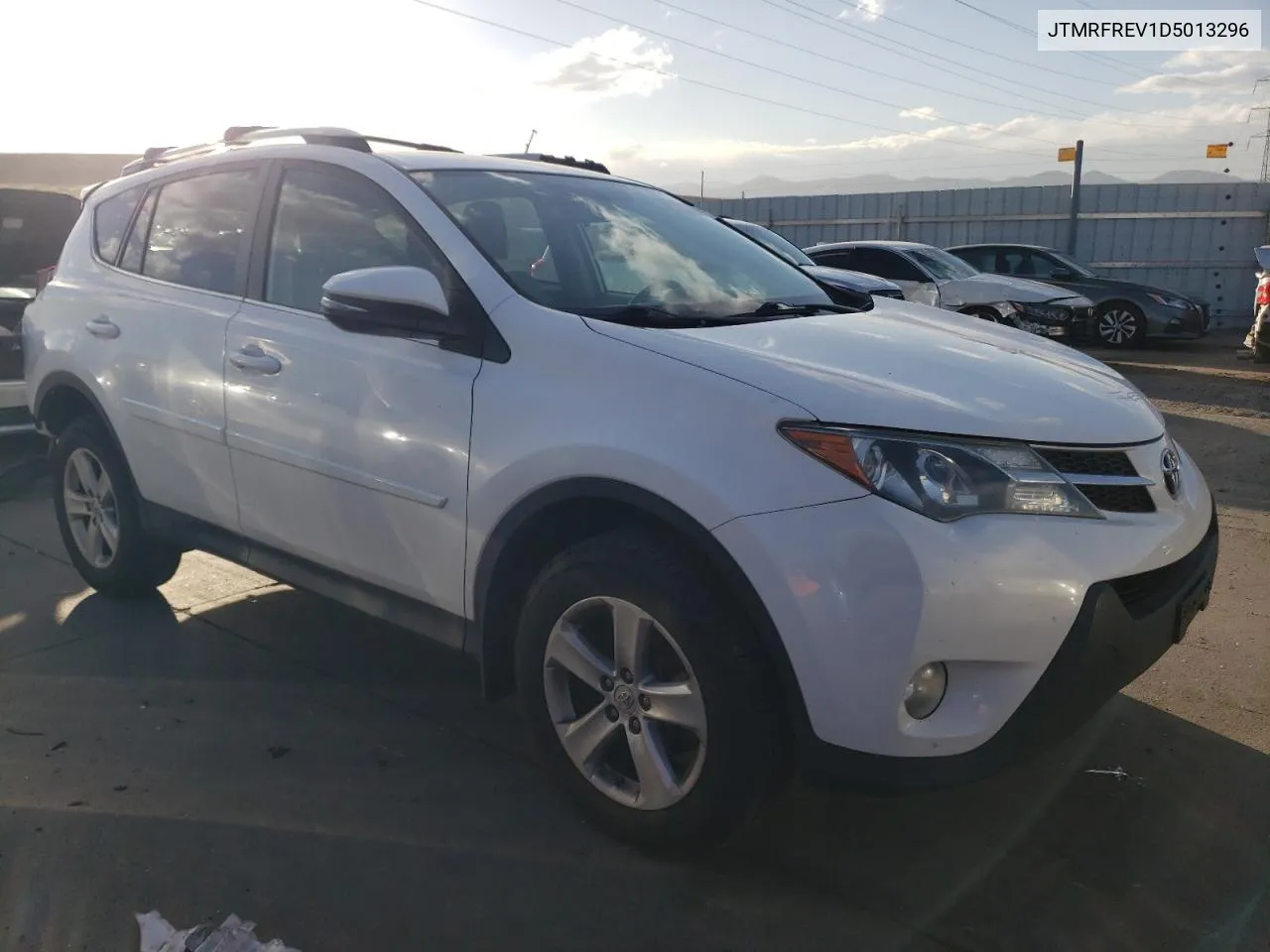 JTMRFREV1D5013296 2013 Toyota Rav4 Xle