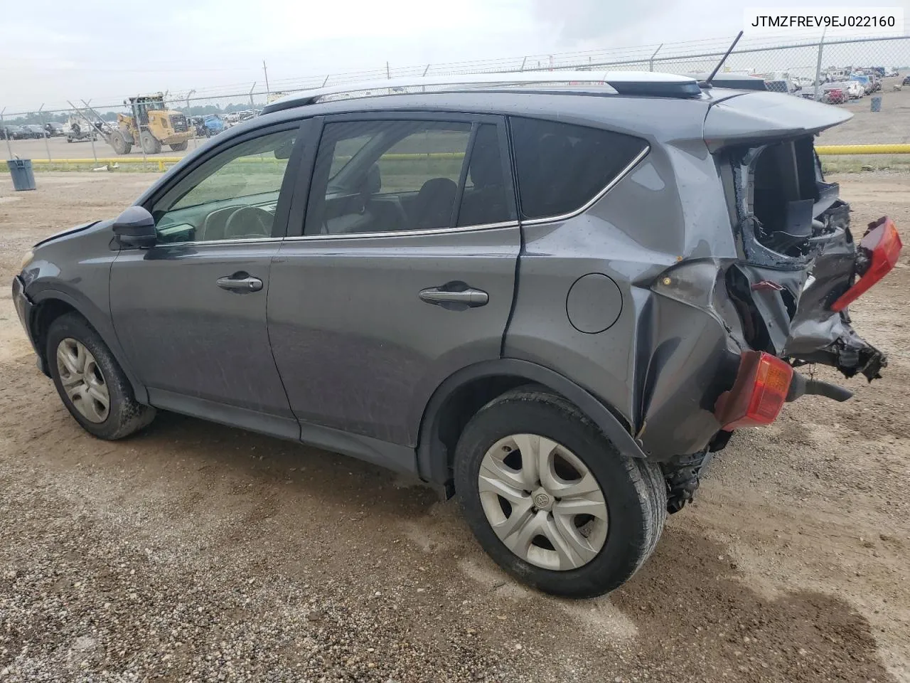 JTMZFREV9EJ022160 2014 Toyota Rav4 Le