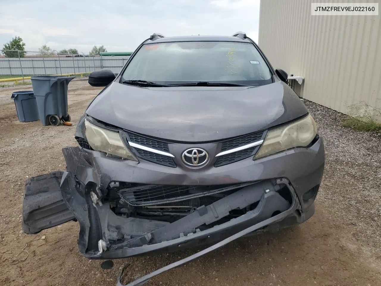 JTMZFREV9EJ022160 2014 Toyota Rav4 Le