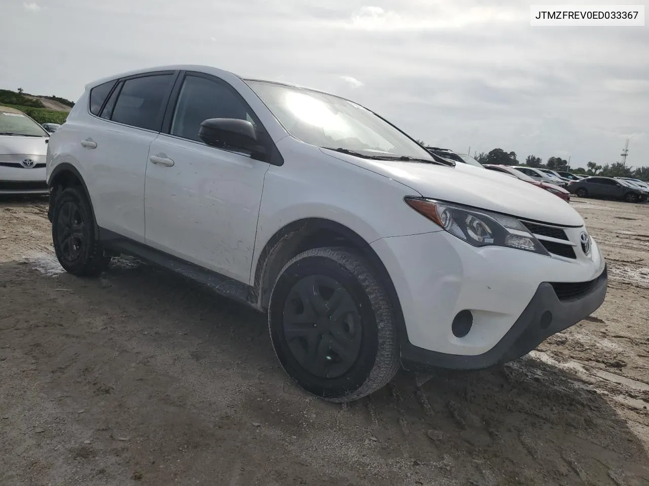 JTMZFREV0ED033367 2014 Toyota Rav4 Le