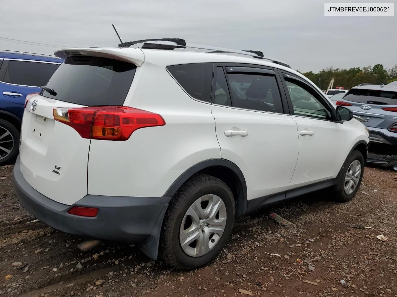 JTMBFREV6EJ000621 2014 Toyota Rav4 Le