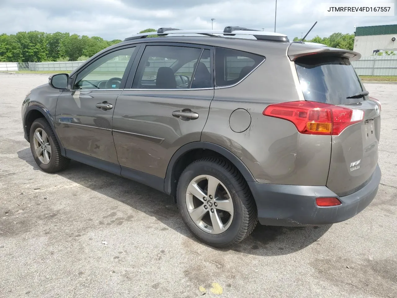 JTMRFREV4FD167557 2015 Toyota Rav4 Xle