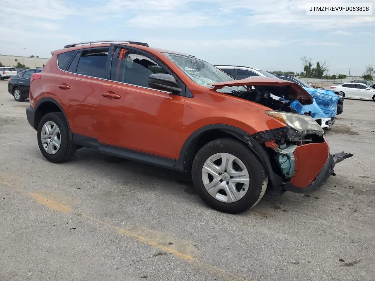 JTMZFREV9FD063808 2015 Toyota Rav4 Le