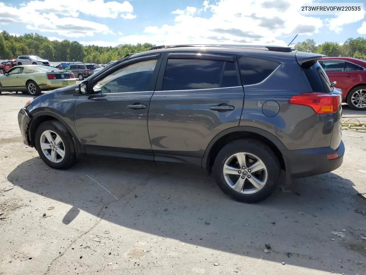 2T3WFREV0FW220535 2015 Toyota Rav4 Xle