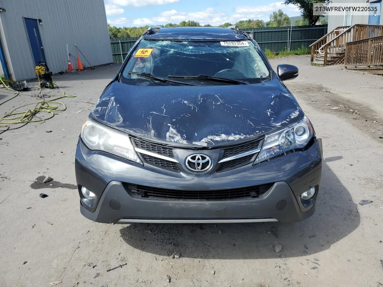 2T3WFREV0FW220535 2015 Toyota Rav4 Xle