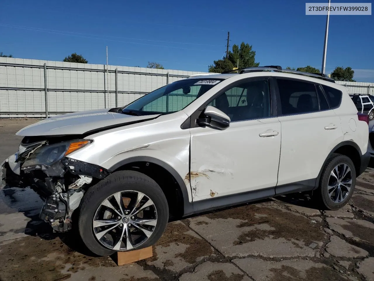 2T3DFREV1FW399028 2015 Toyota Rav4 Limited