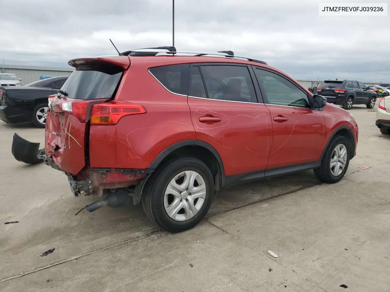 JTMZFREV0FJ039236 2015 Toyota Rav4 Le