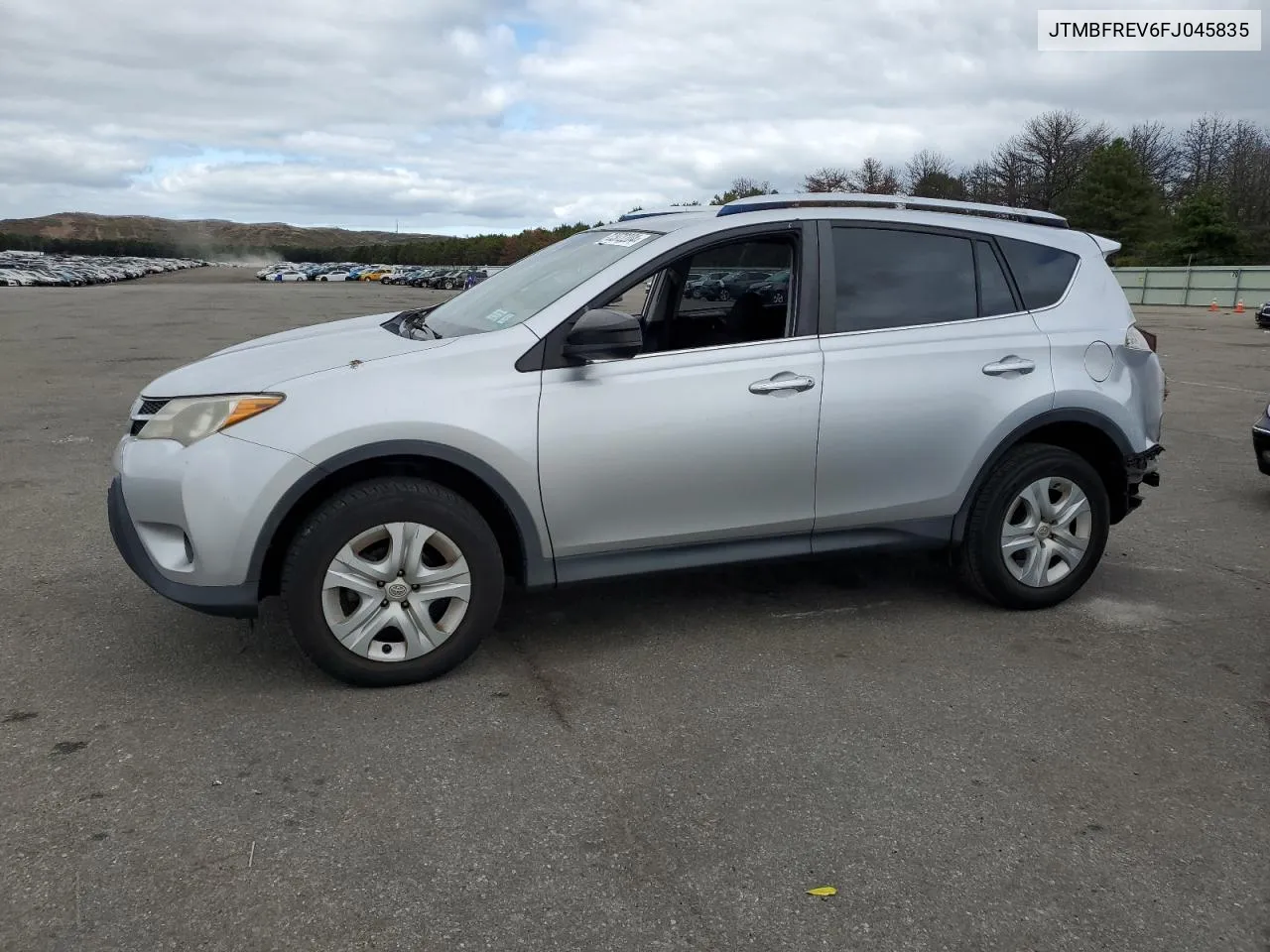 2015 Toyota Rav4 Le VIN: JTMBFREV6FJ045835 Lot: 72372204